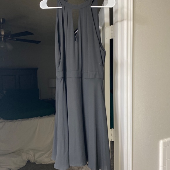 Black dress - Picture 2 of 3